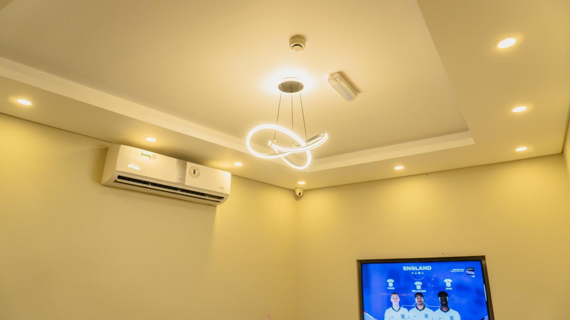 שארג'ה Pan Emirates Hotel Apartments מראה חיצוני תמונה