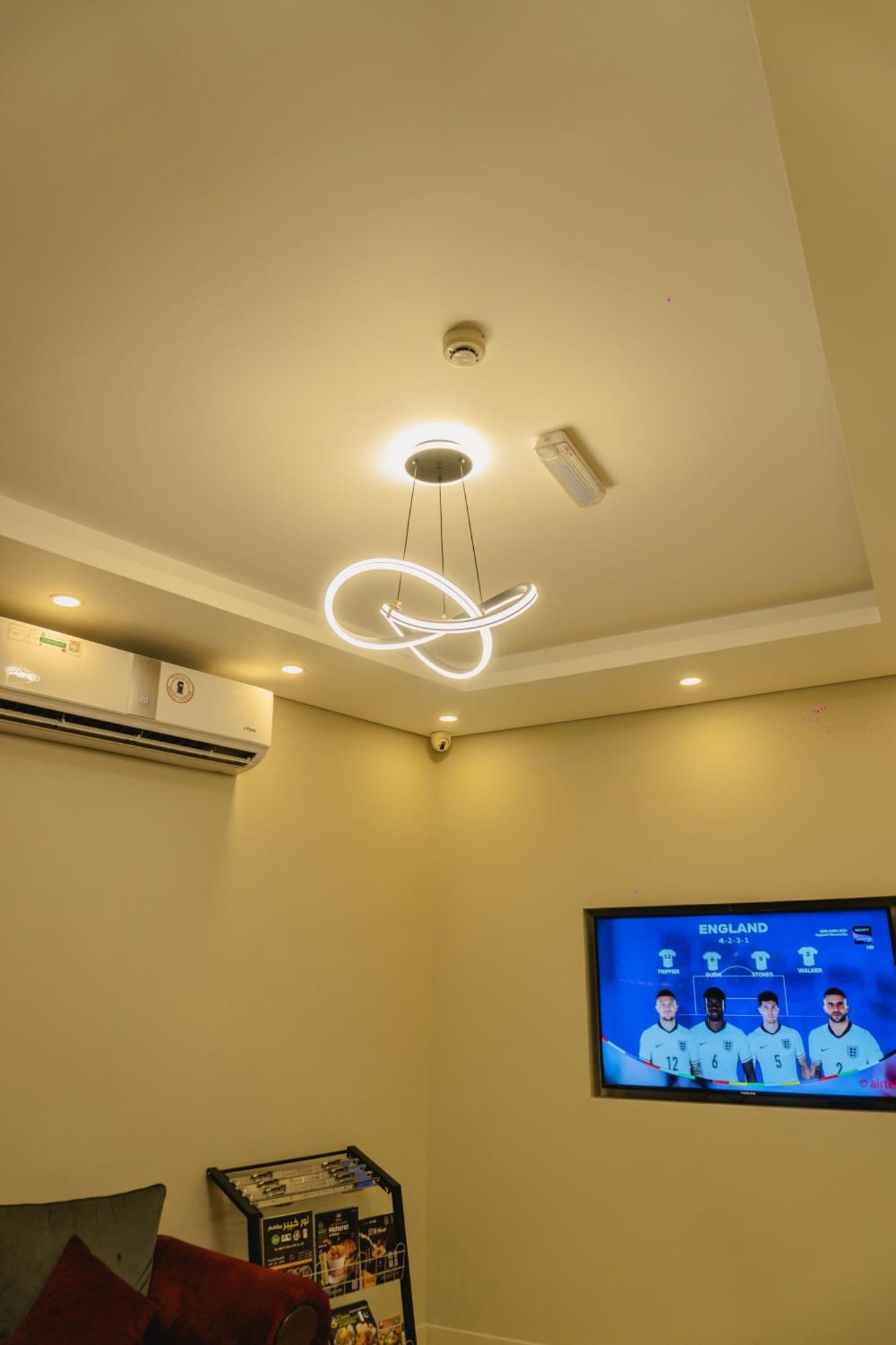 שארג'ה Pan Emirates Hotel Apartments מראה חיצוני תמונה